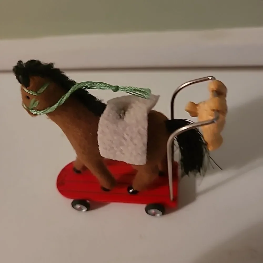 2006 Hallmark Keepsake Ornament